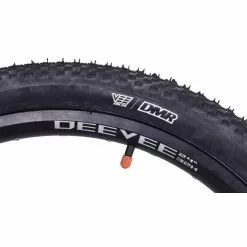 DMR DJ24 Dirt Jump And Street Tyre 10 DMR DJ24 Dirt Jump And Street Tyre -Cykler Salg DMR DJ BLACK TYRE DETAIL 2 4