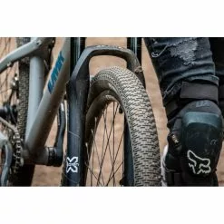 DMR Moto DJ Folding MTB Tyre -Cykler Salg DMR Moto DJ Folding MTB Tyre Tyres Black DMR TR MOTO DJ FOLD 26 K 2