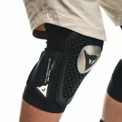 Dainese Rival Pro Knee Guard -Cykler Salg Dainese Rival Pro Knee Guard Knee Pads Black SS22 3879736001 S 3