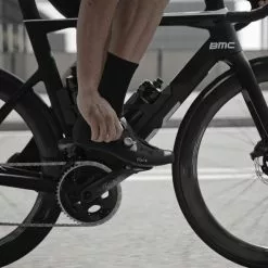 Fizik Vento Infinito Carbon 2 Road Shoes White EU 48 -Cykler Salg Fizik Vento Infinito Carbon 2 Black EU 48 Cycling Shoes Black 2023 VER2IXR1C101039 10