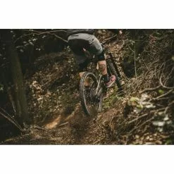 Goodyear Newton Enduro Tubeless Rear MTB Tyre Black 2.4" 29 -Cykler Salg Goodyear Newton Enduro Tubeless Rear MTB Tyre Tyres Black GR 014 61 584 V004 R 0