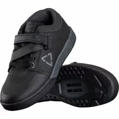 Leatt 4.0 Clipless Pedal Shoe -Cykler Salg Leatt 4 0 Clipless Pedal Shoe Cycling Shoes Black 2023 3023048401 2