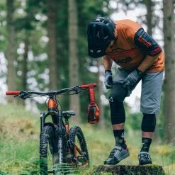 Leatt AirFlex Knee Guard Hybrid Pro 13 Leatt AirFlex Knee Guard Hybrid Pro -Cykler Salg Leatt AirFlex Knee Guard Hybrid Pro Knee Pads Black 2023 5023050850 2