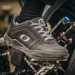 O'Neal Pinned SPD MTB Shoe -Cykler Salg O Neal Pinned SPD MTB Shoe Cycling Shoes Black Grey 2023 ONSO221039 2