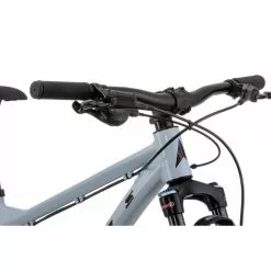 Vitus Nucleus 24 Youth Hardtail Bike 44 Vitus Nucleus 24 Youth Hardtail Bike -Cykler Salg Vitus Nucleus 24 Youth Hardtail Bike White 06