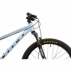 Vitus Nucleus 24 Youth Hardtail Bike 46 Vitus Nucleus 24 Youth Hardtail Bike -Cykler Salg Vitus Nucleus 24 Youth Hardtail Bike White 08