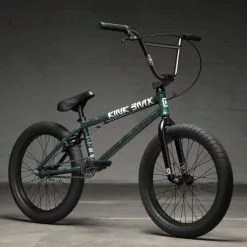 Kink Launch BMX Bike (2022) -Cykler Salg bikes 22 launch k420grn22 3q 180
